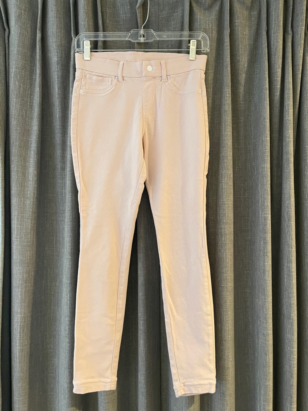 HUE Pale Pink Skinny High-Rise Jeggings